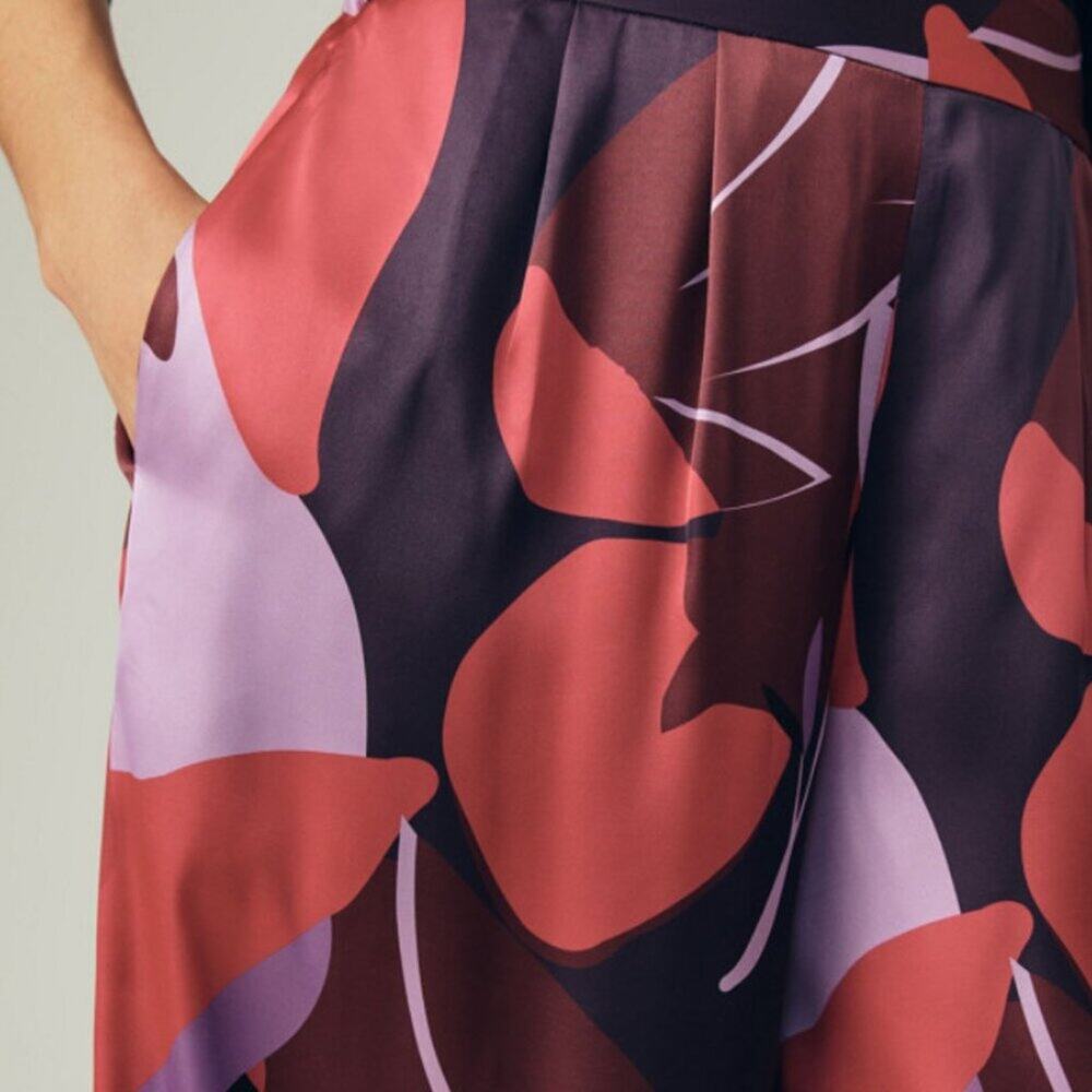 HUTCH Petite Printed Wide Leg Pant SP & MP - Picture 3 of 16